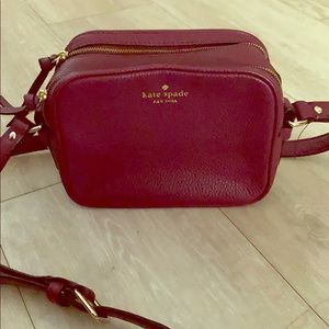 Kate spade camera crossbody bag